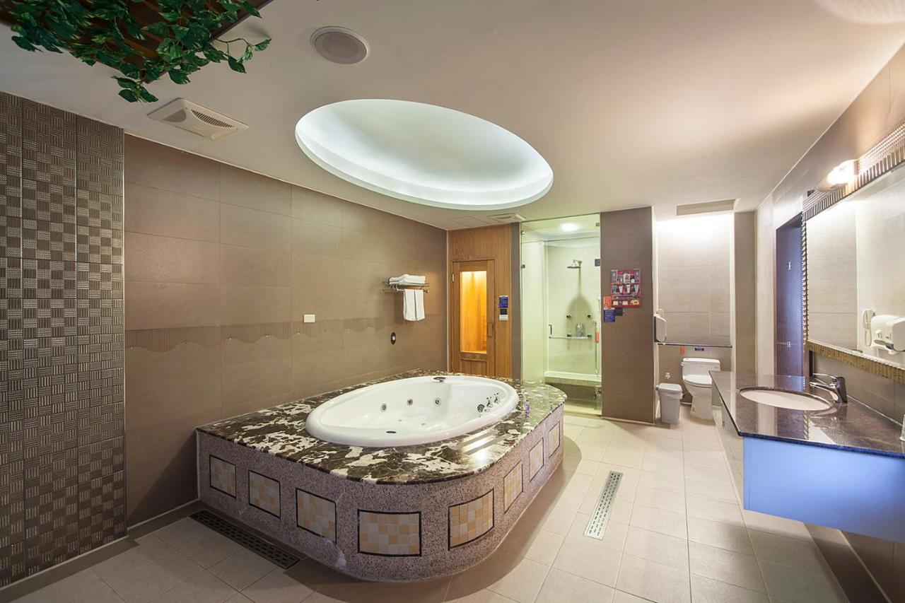 Pgs Motel Keelung Extérieur photo