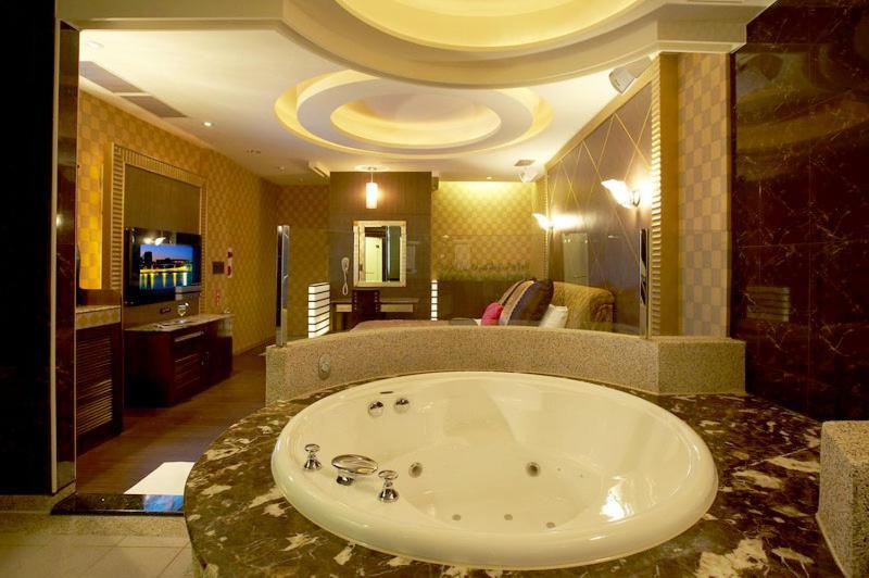 Pgs Motel Keelung Extérieur photo